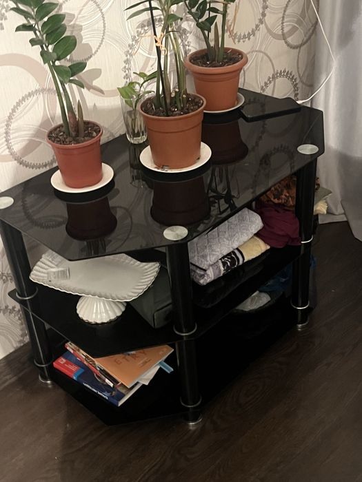 Телевизор в хорошем состояние