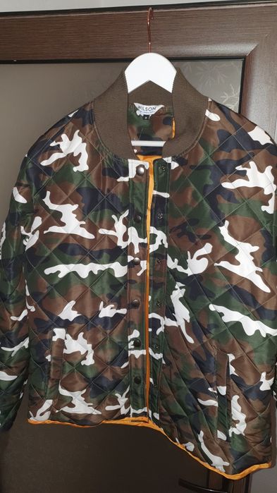 Geci din Anglia wilson. Everlast