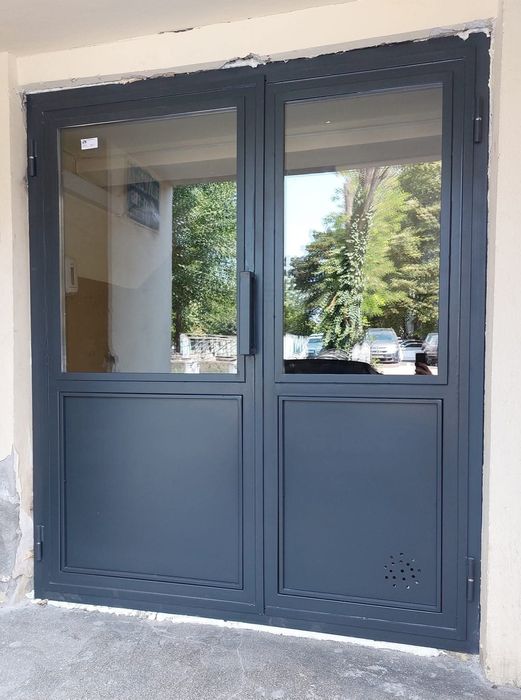Ușă metalică intrare în bloc Constanța