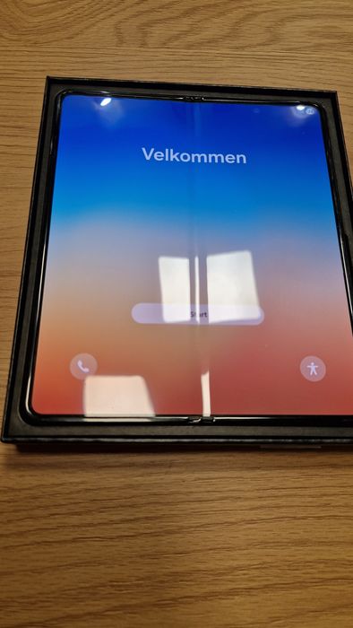 Samsung Galaxy Z Fold 4