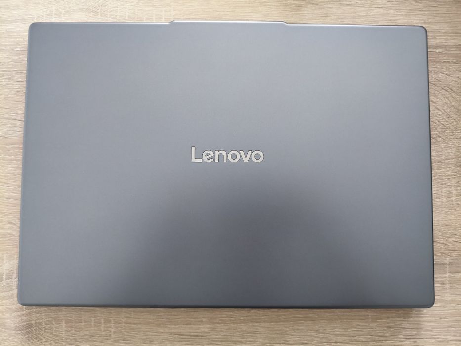 Lenovo Ideapad Slim 3 15ARP10