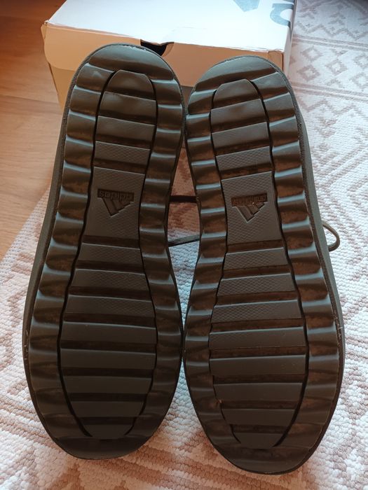 Оригинални спортни обувки ADIDAS ZNSored Hi Gore-Tex, размер UK-6
