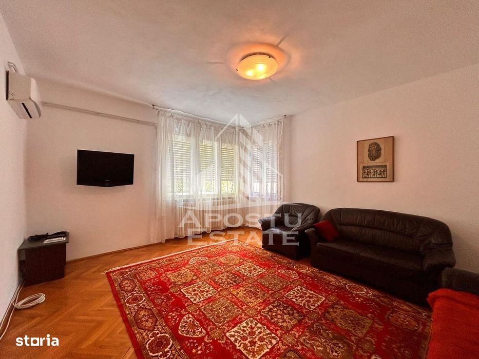 Apartament cu terasa si garaj in zona Medicinei.