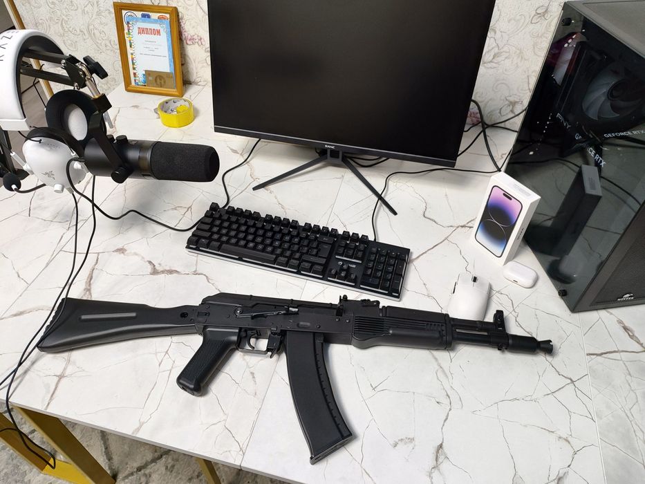 Игрушечный орбибольный AK105M