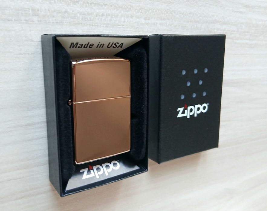 Нова Zippo запалка + подарък гориво