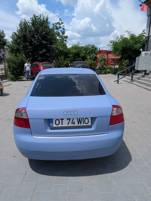 AUDI A4 2002 — imagine 4