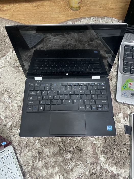 Laptopuri, tablete si telefoane functionale