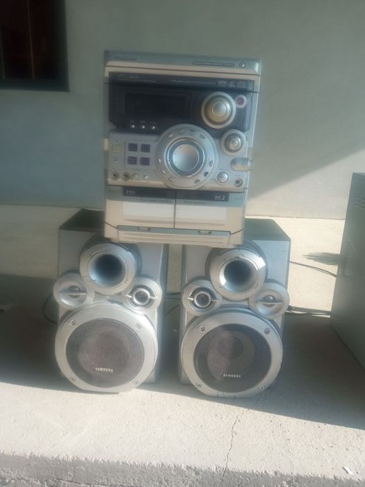Samsung 2100 sentr sotiladi