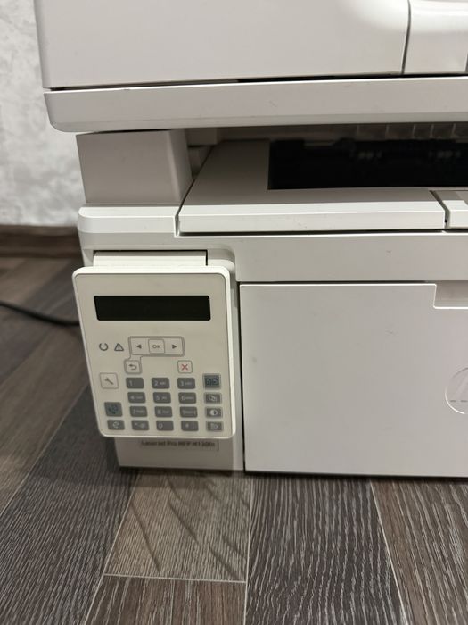 Продам принтер МФУ HP LaserJet Pro M130fn: