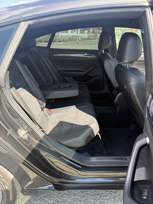 Vand Volkswagen Arteon 4 Motion R- Line