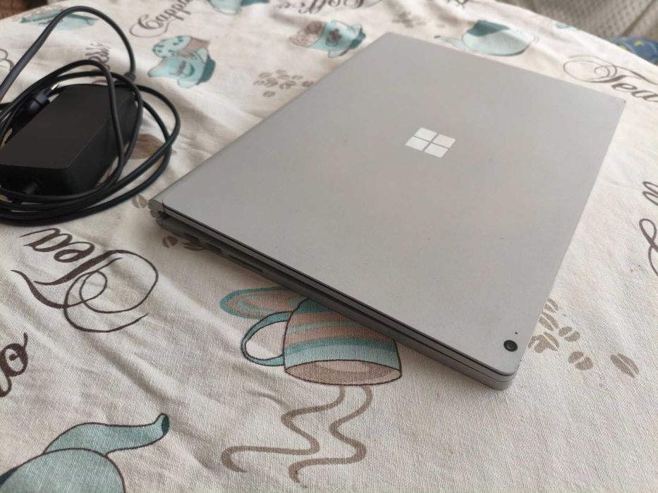 Лаптоп Microsoft Surface Book 3