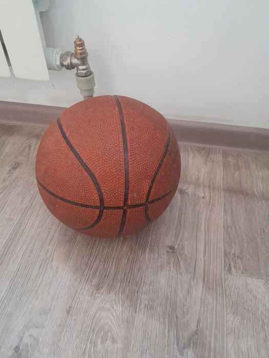 Мяч б/у хароши баскедболны