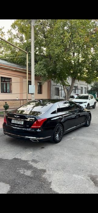 Hyundai Genesis G 90 201