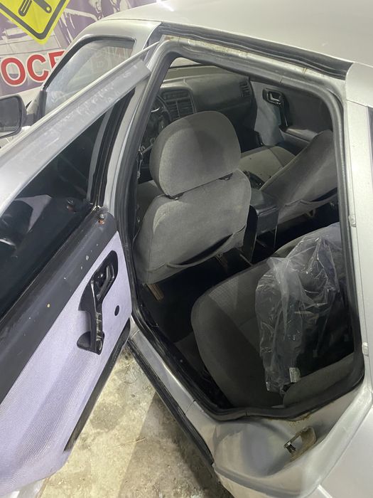 Продам ваз 2112