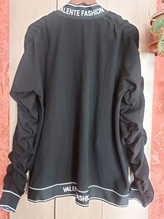 Продам новые брюки и бомбер