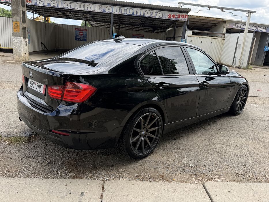 BMW Seria 3 F30 2.0