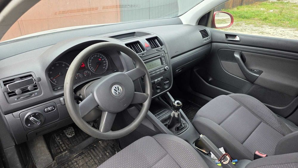 VOLKSWAGEN Golf 2004 — imagine 4