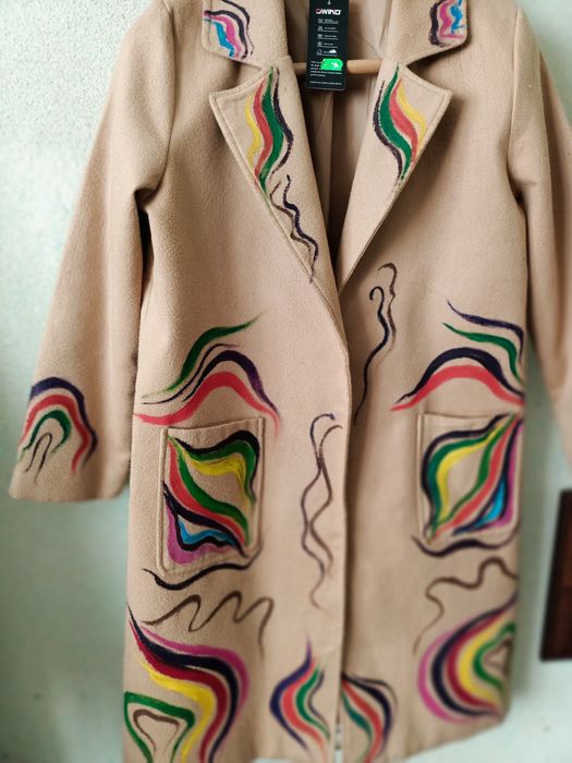 Pardesiu pictat față-verso .