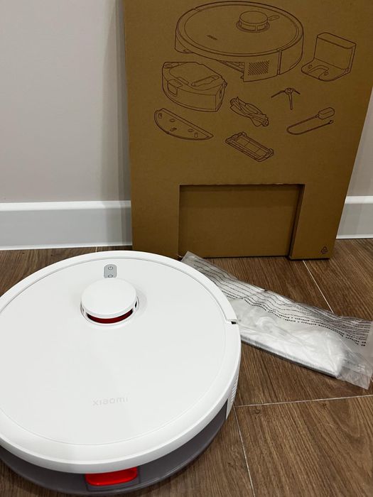 Робот-пылесос Xiaomi