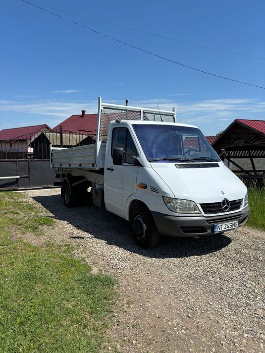 Mercedes Sprinter Baculabil pe cutie.