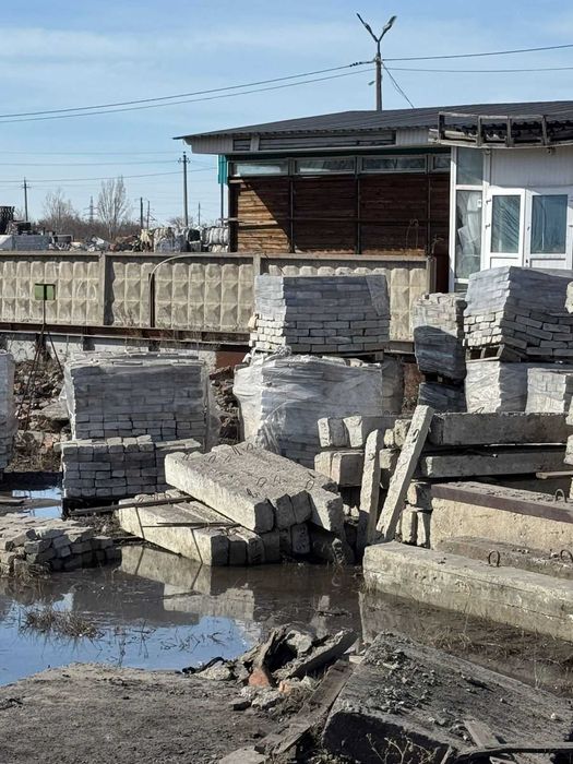 фбс плиты  строиельный материал бу