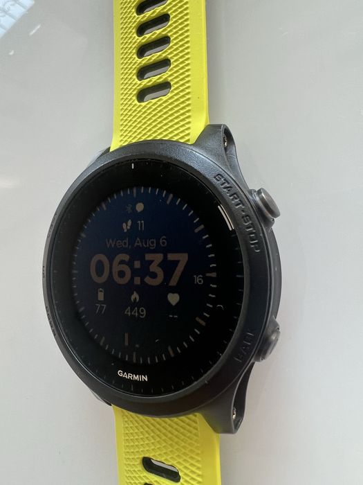 Продам Garmin 945