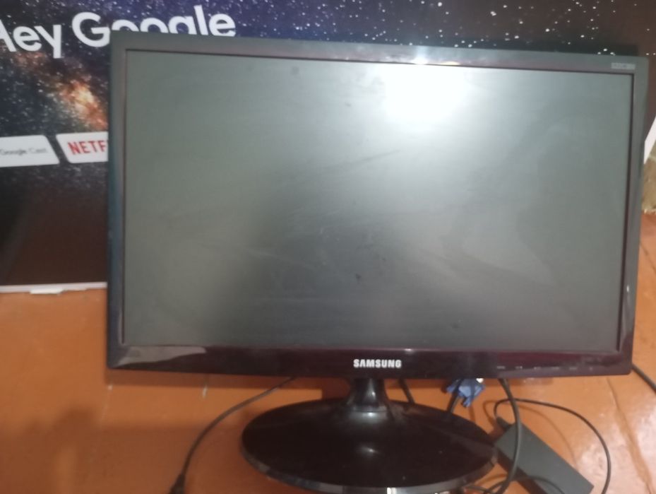 Монитор.самсунг .на ПК