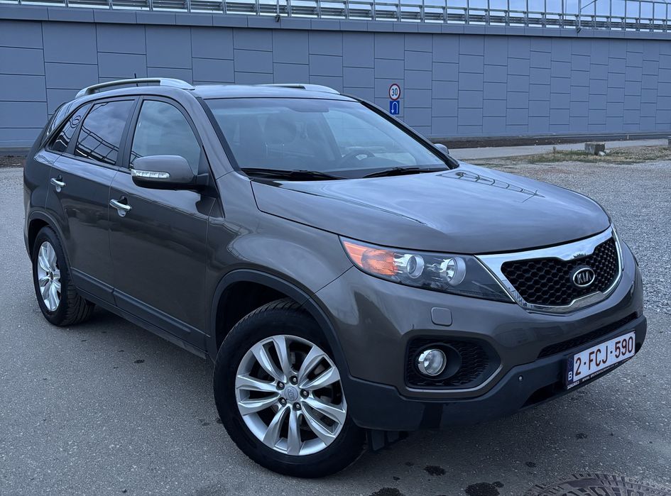 Kia Sorento 2.0 Diesel 150 CP 2011 Euro 5 Full Navi Camera Bi-Xenon LED
