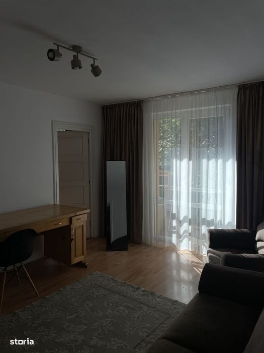 Apartament 2 camere de închiriat în Târgu Mureș, nedecomandat.