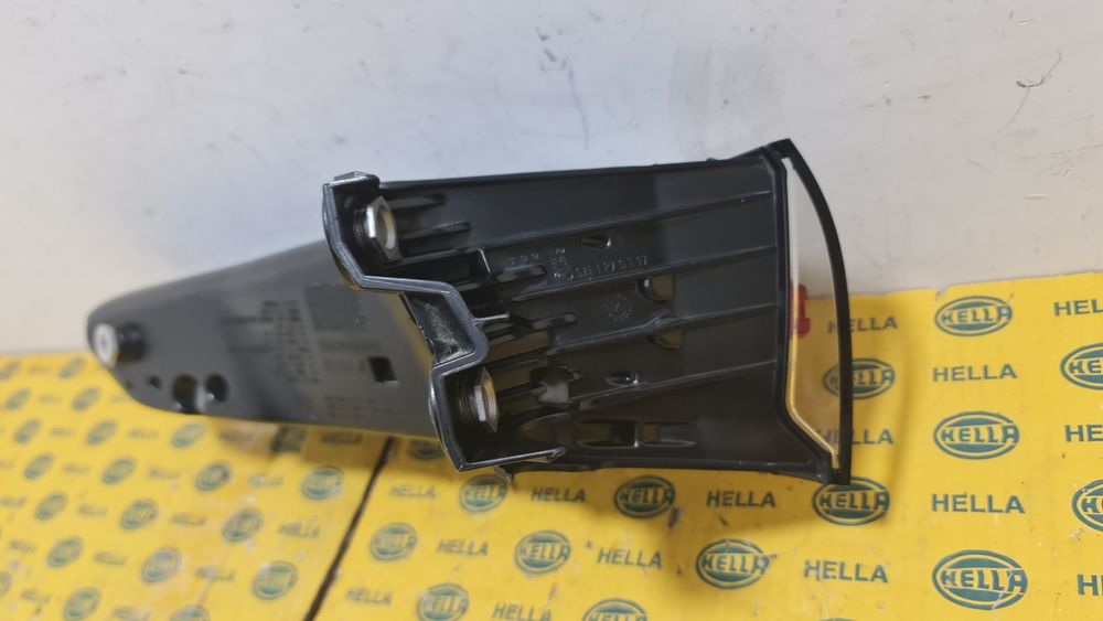 Lampa tripla stop led Porsche Cayenne 3 9y 9y0 9Y0945096M