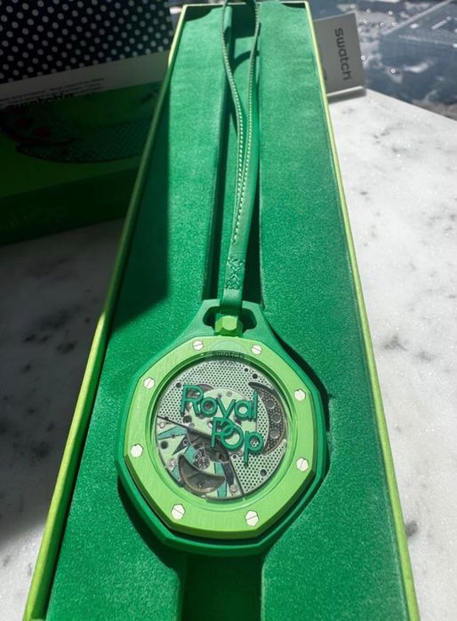 Ceas Swatch Royale Pop x Audemars Piguet