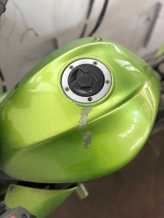 Kawasaki ER-6n cu ABS