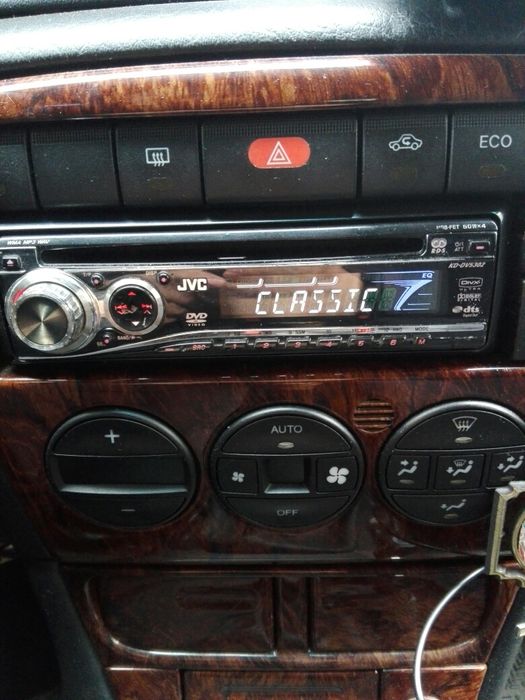СД mp3 и dvd jvc. Може бартер за СД alpine с флашка