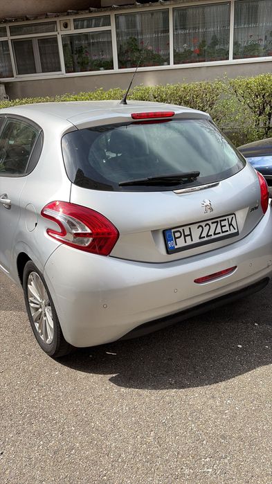 PEUGEOT 208 2012 — imagine 2