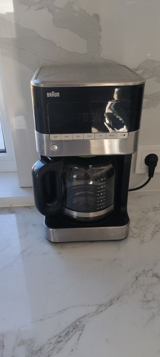 Продам кофемашину BRAUN