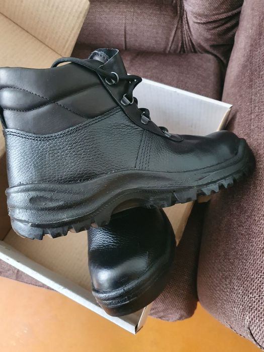 Робочий ботинки зимние и летние