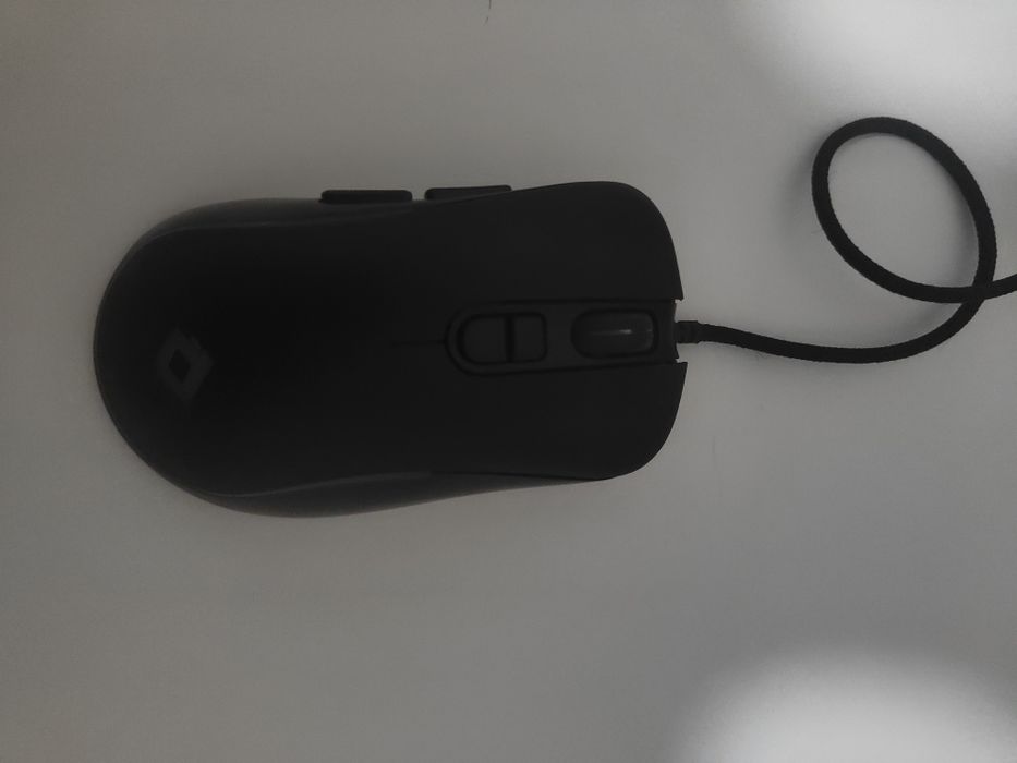 Продам мышку игровую