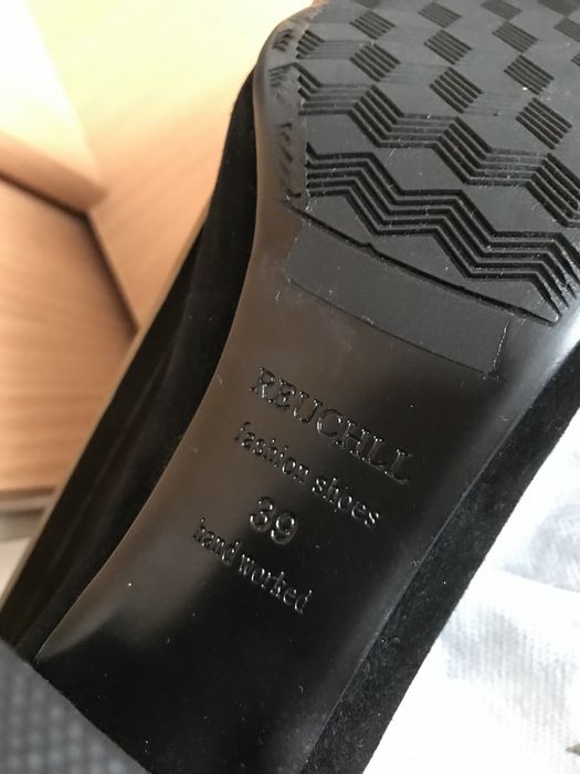 Обувь продам