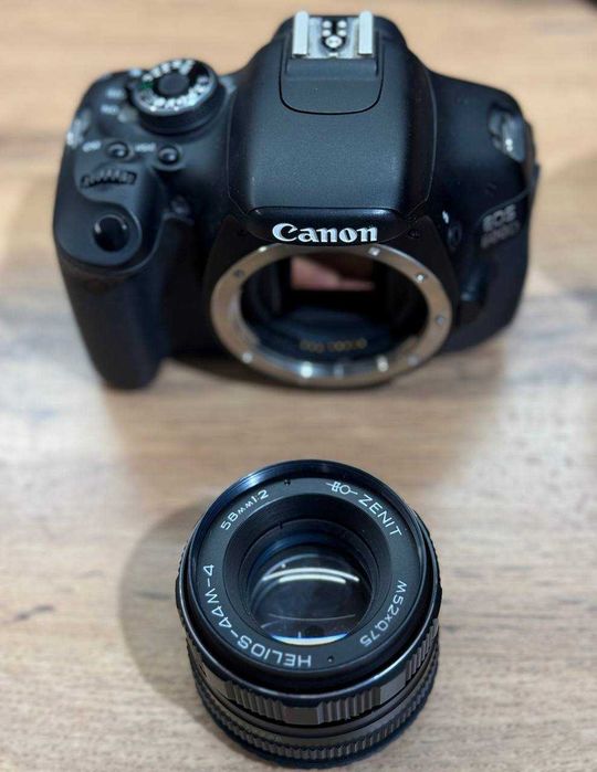 Продам Canon 600D