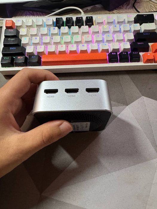 Mini pc. Intel n100cpu.