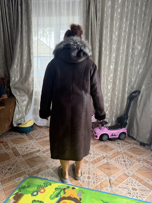 Продам Дубленку женскую