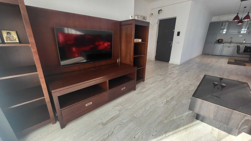 închiriez apartament  2 camere campus universitate