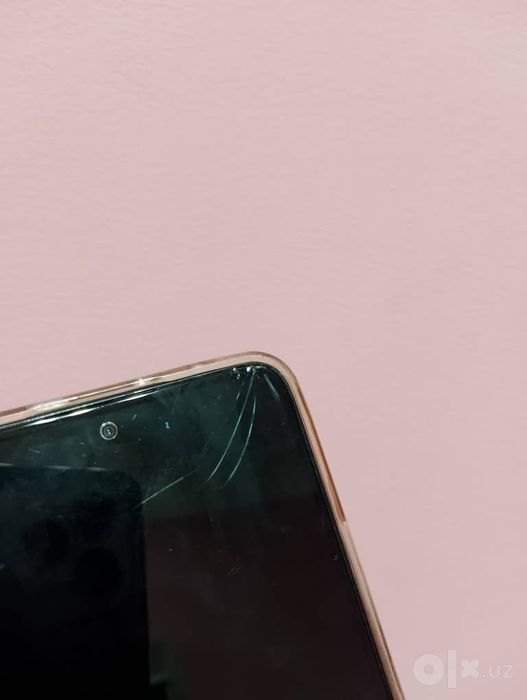 продаётся телефон: Redmi note 14 4G.

телефону 1 год, 
есть дефекты;