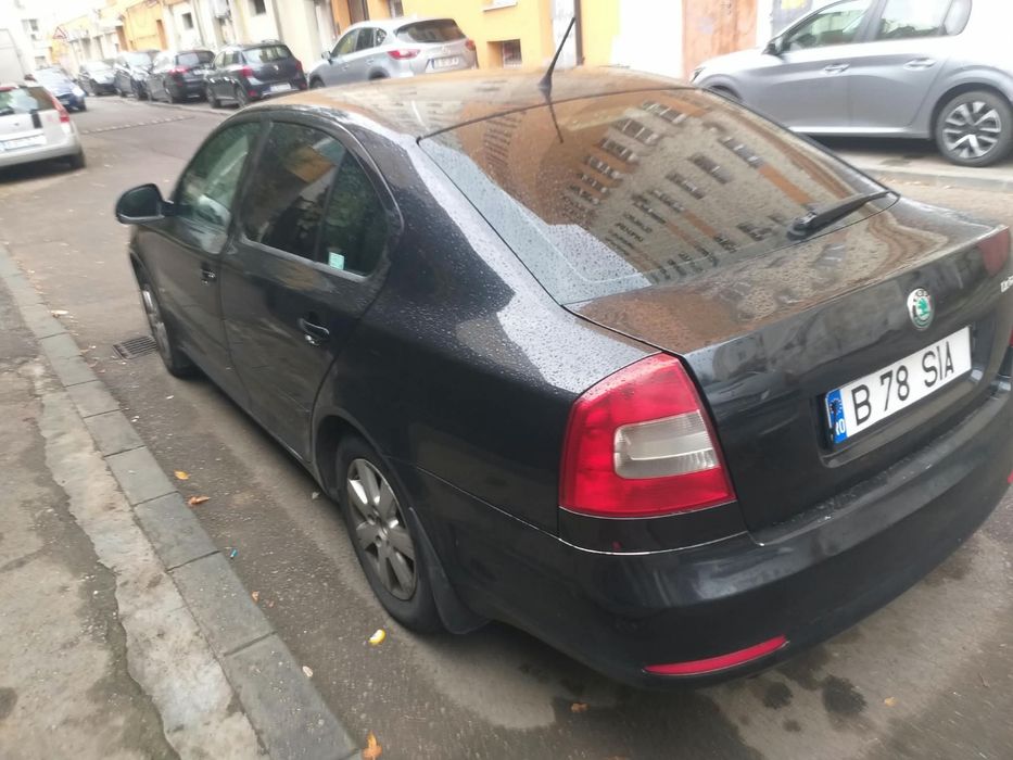 SKODA Octavia 2012 — imagine 4