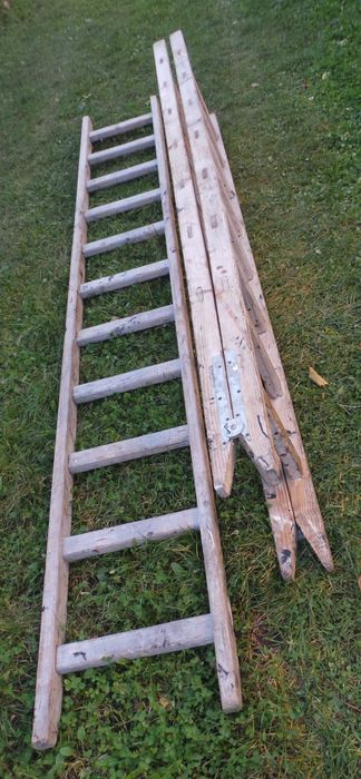 Set doua scari din lemn (simpla 1x11 trepte si dubla 2x8 trepte)