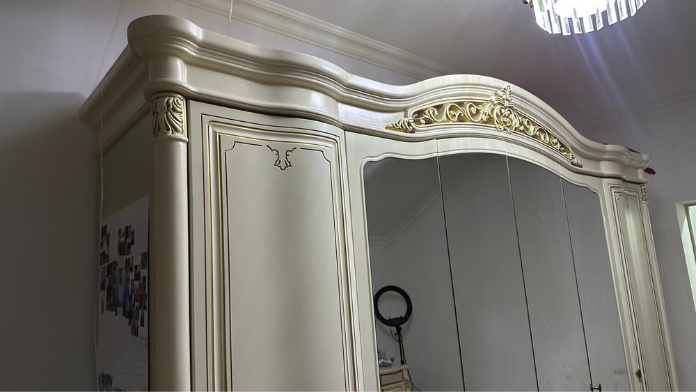 Спальный гарнитур , кровать , шкаф