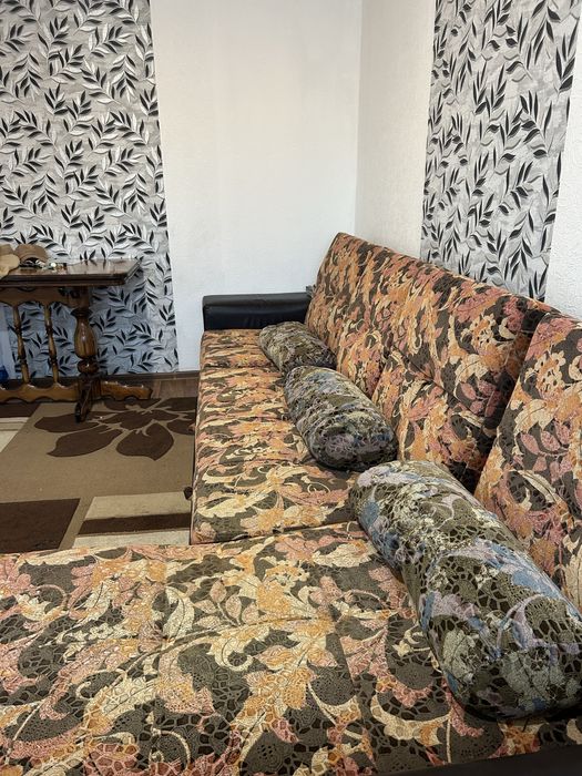 СРОЧНООО! Продам отличный диван!