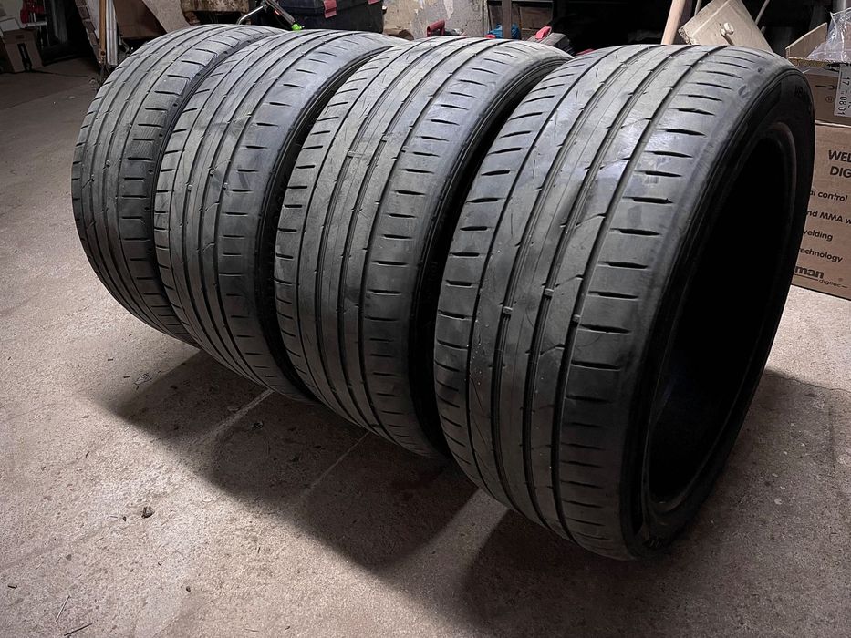 Летни гуми 245 / 40 R18