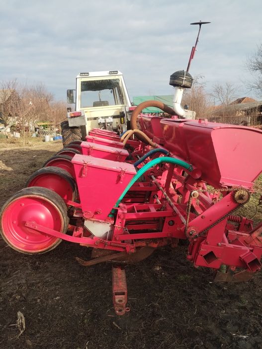 Semănătoare Becker Aeromat 6 randuri