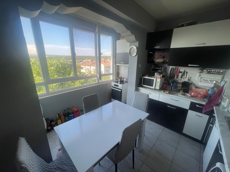 Продава се Тристаен апартамент в Плевен, Сторгозия - 75 кв.м за 1500 €/кв.м - Снимка #4